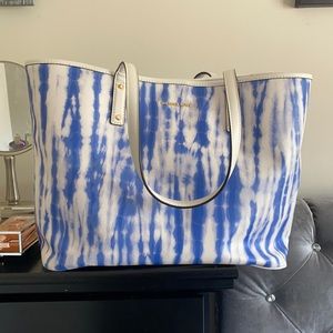 MICHAEL KORS BRAND NEW HANDBAG-NEVER USED